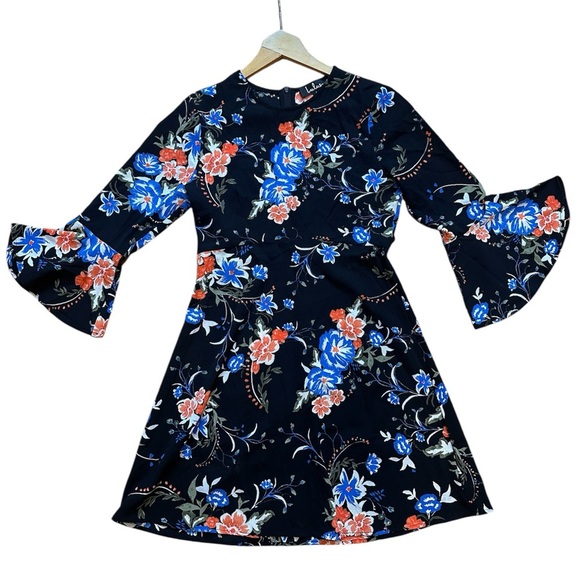 Welcome Back Black Floral Print Skater Dress size Small - Picture 5 of 8